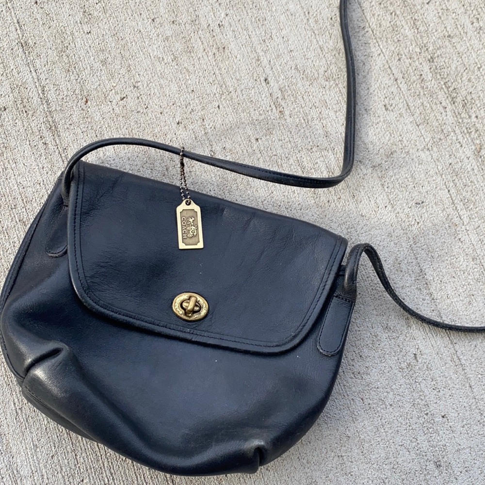 Vintage Coach - Picture 1 of 4